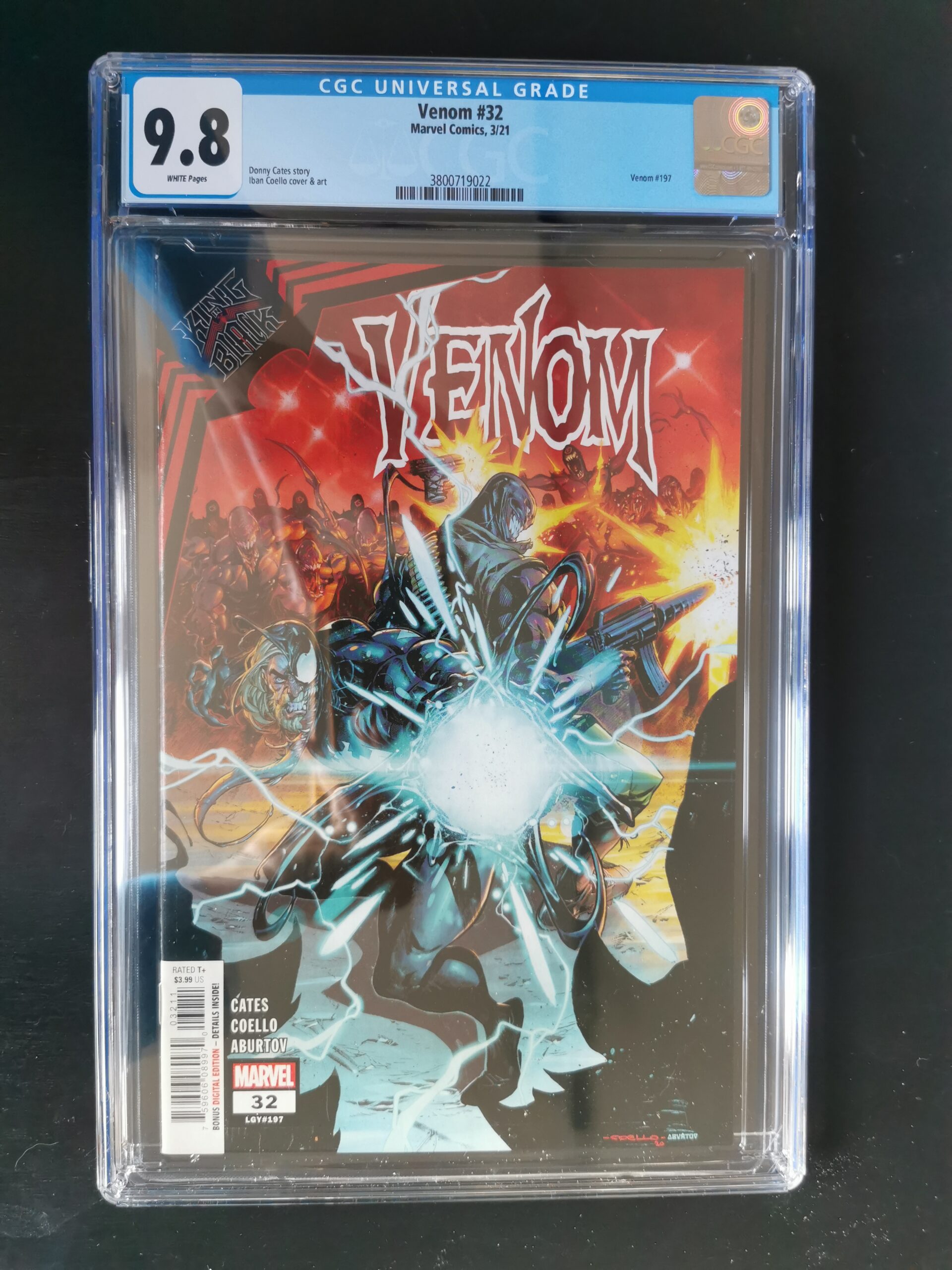 Venom #32 CGC 9.8